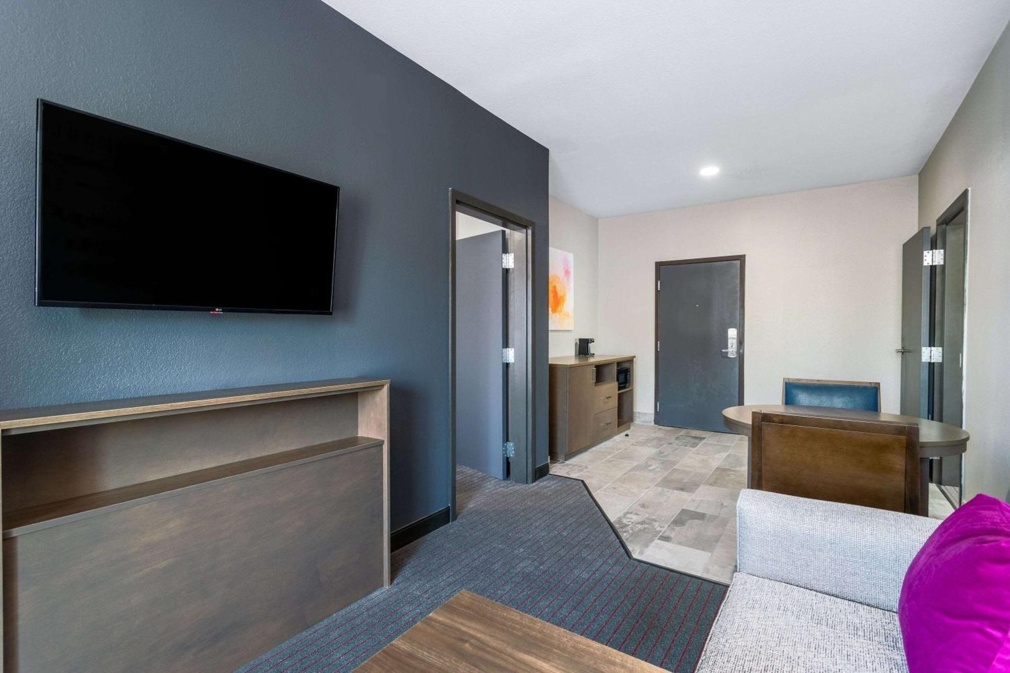 La Quinta Inn & Suites By Wyndham Augusta Fort Eisenhower Kültér fotó